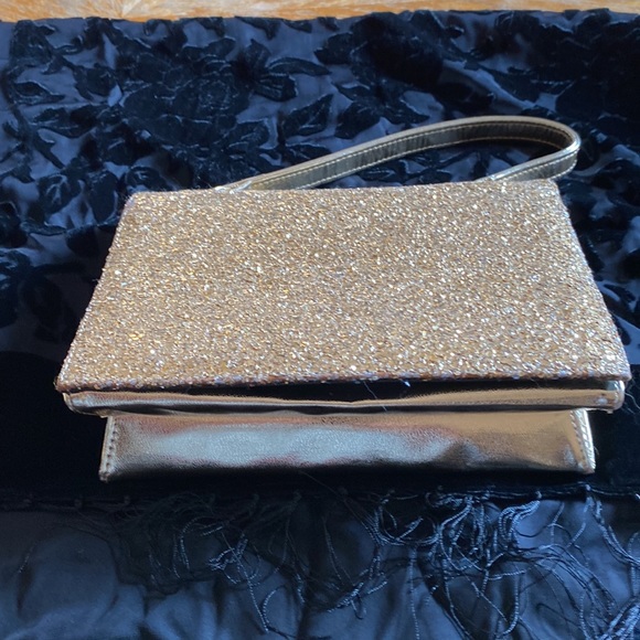 Vintage gold handbag - Picture 4 of 10